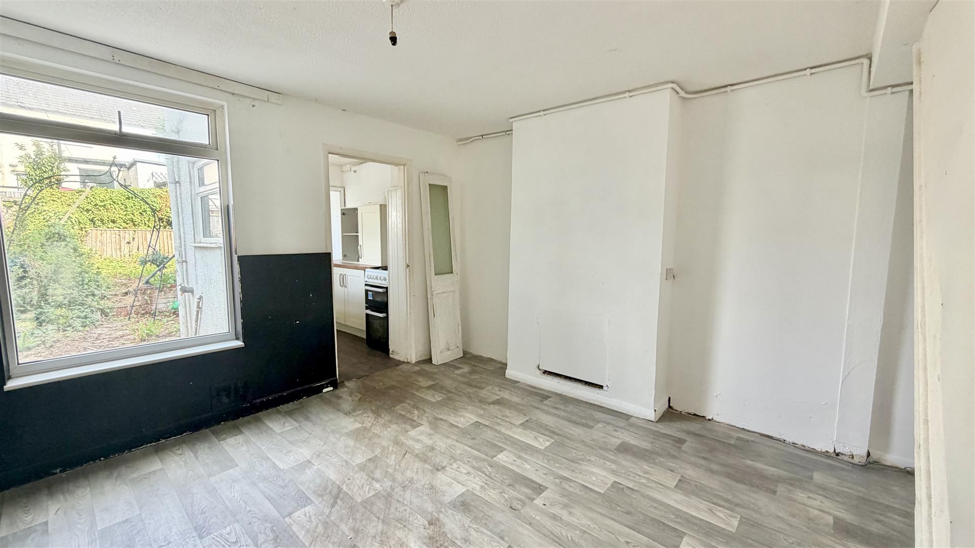 2 bed property in Sandown Road, Hastings